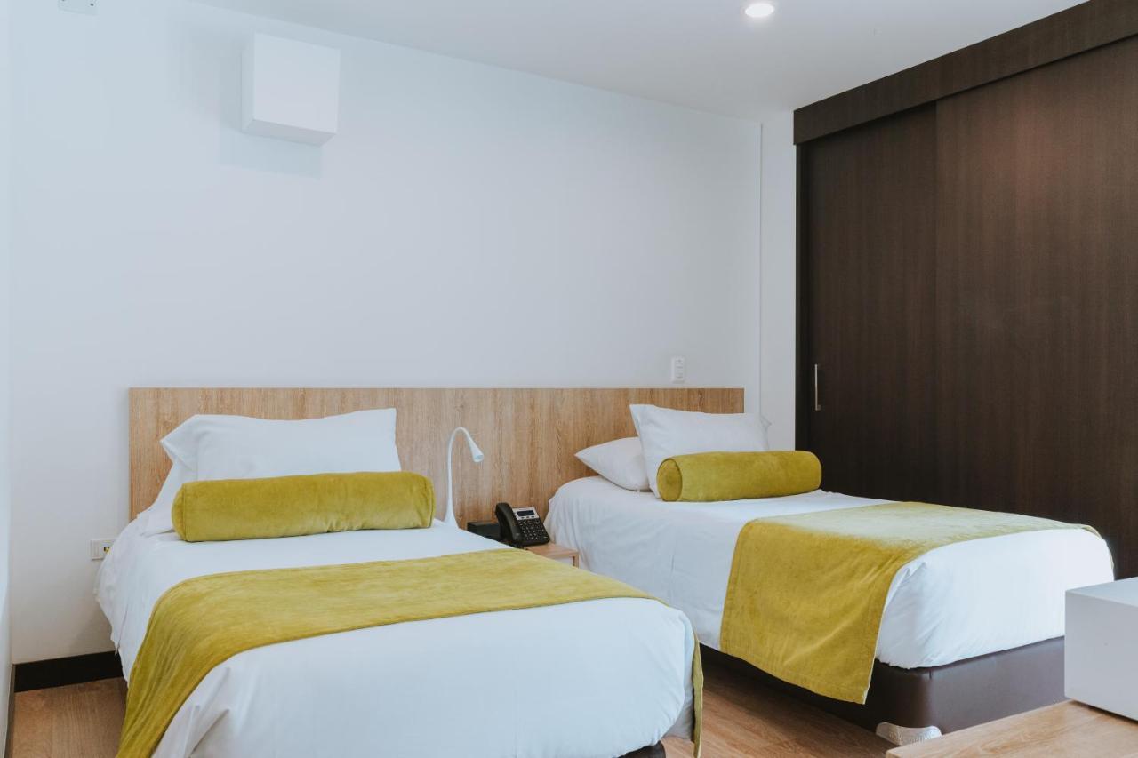 Travelers Rio Verde Living Suites Rionegro Luaran gambar