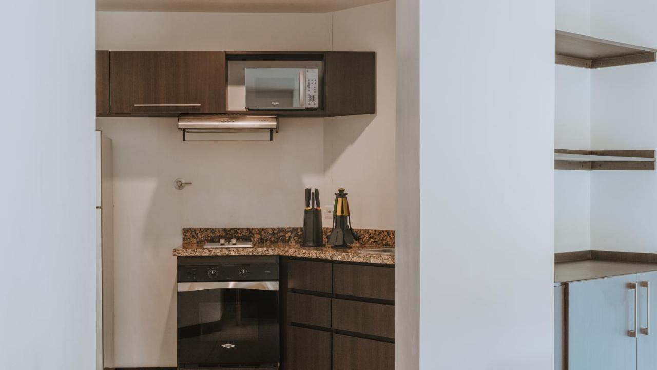 Travelers Rio Verde Living Suites Rionegro Luaran gambar